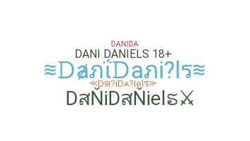 Apelido - DaniDaniels